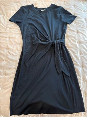 Target Black Short-Sleeve Tie-Waist Midi Dress